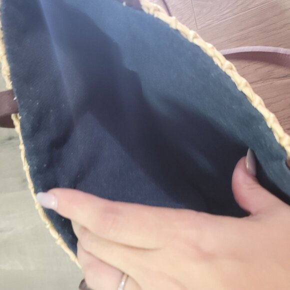 Handwoven Straw Tote Bag With American Flag embroidered Patch & Leather Straps - Picture 8 of 8